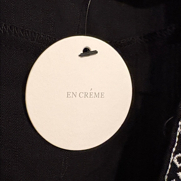 En Crème Elegant Black Embroidered Dress - Picture 4 of 8